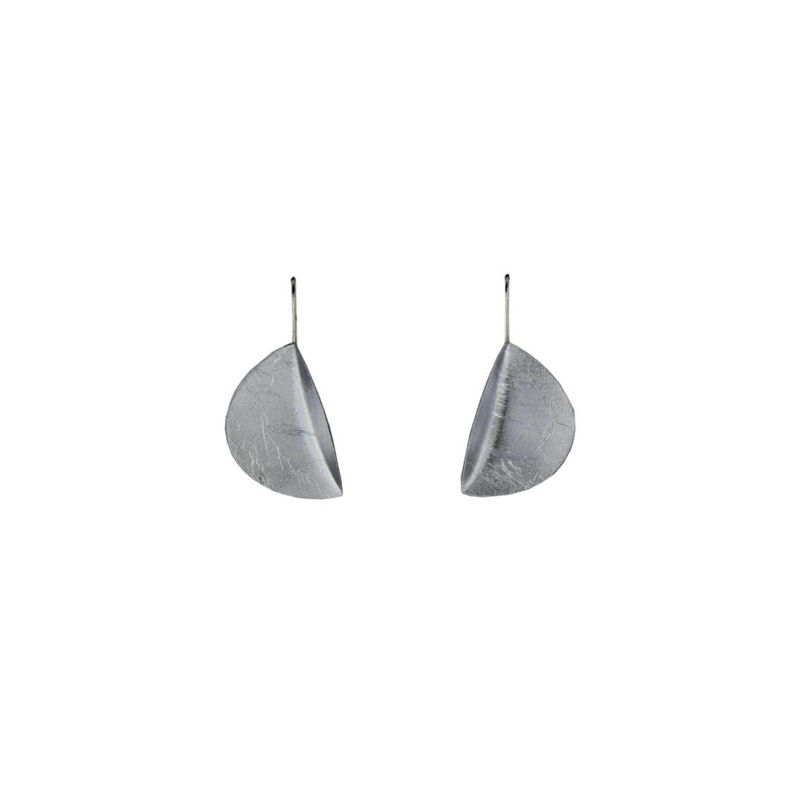 VIRGULE DANGLE HALF MOON SHAPE EARRINGS - F101