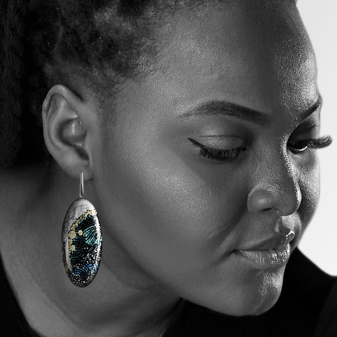 DANDLE DROP WENDY STATEMENT XXL BLACK OVAL EARRINGS - SD132