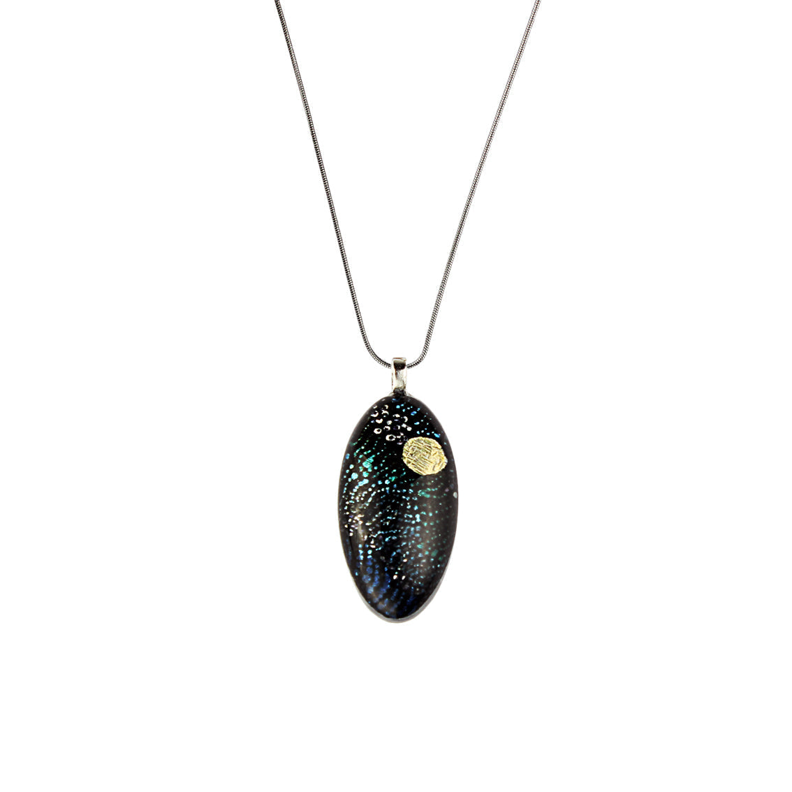 WENDY BLACK NARROW OVAL PENDANT ON A CHAIN NECKLACE - SD135