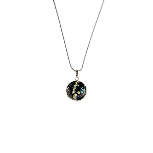 WENDY BLACK XS CIRCLE PENDANT ON A CHAIN NECKLACE - SD133S - on Satchel
