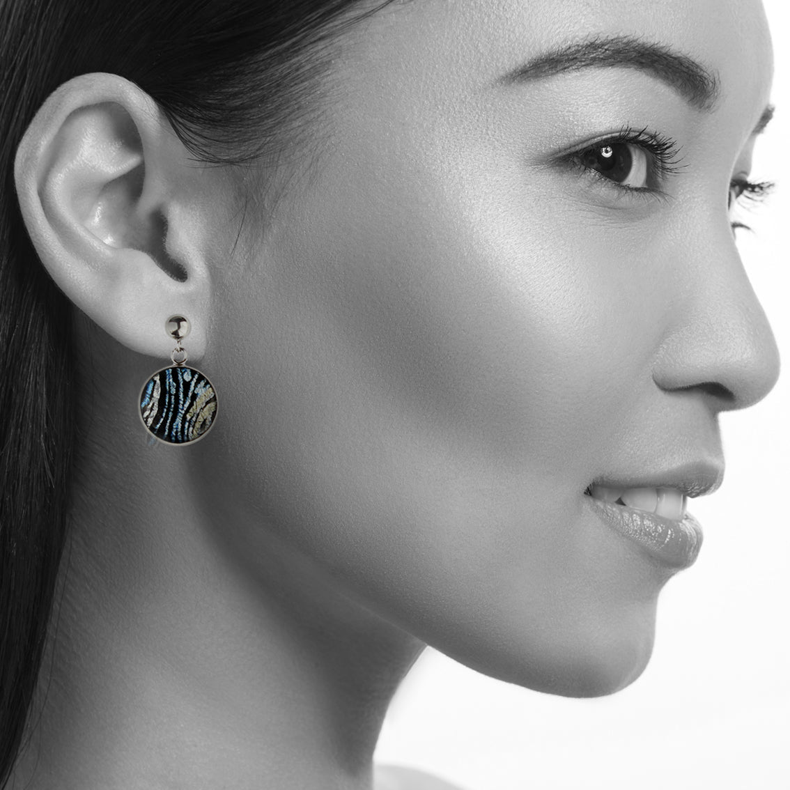 DANDLE DROP WENDY CIRCLE BLUE EARRINGS - SD104S - on Satchel