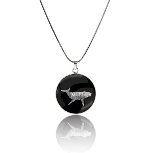 WHALE CIRCLE PENDANT ON A CHAIN NECKLACE - MFY167 - in Circle Box