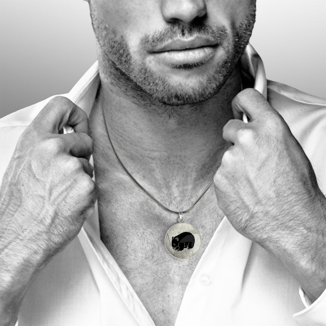 WOMBAT CIRCLE PENDANT ON A CHAIN NECKLACE - MFY249S - on Satchel