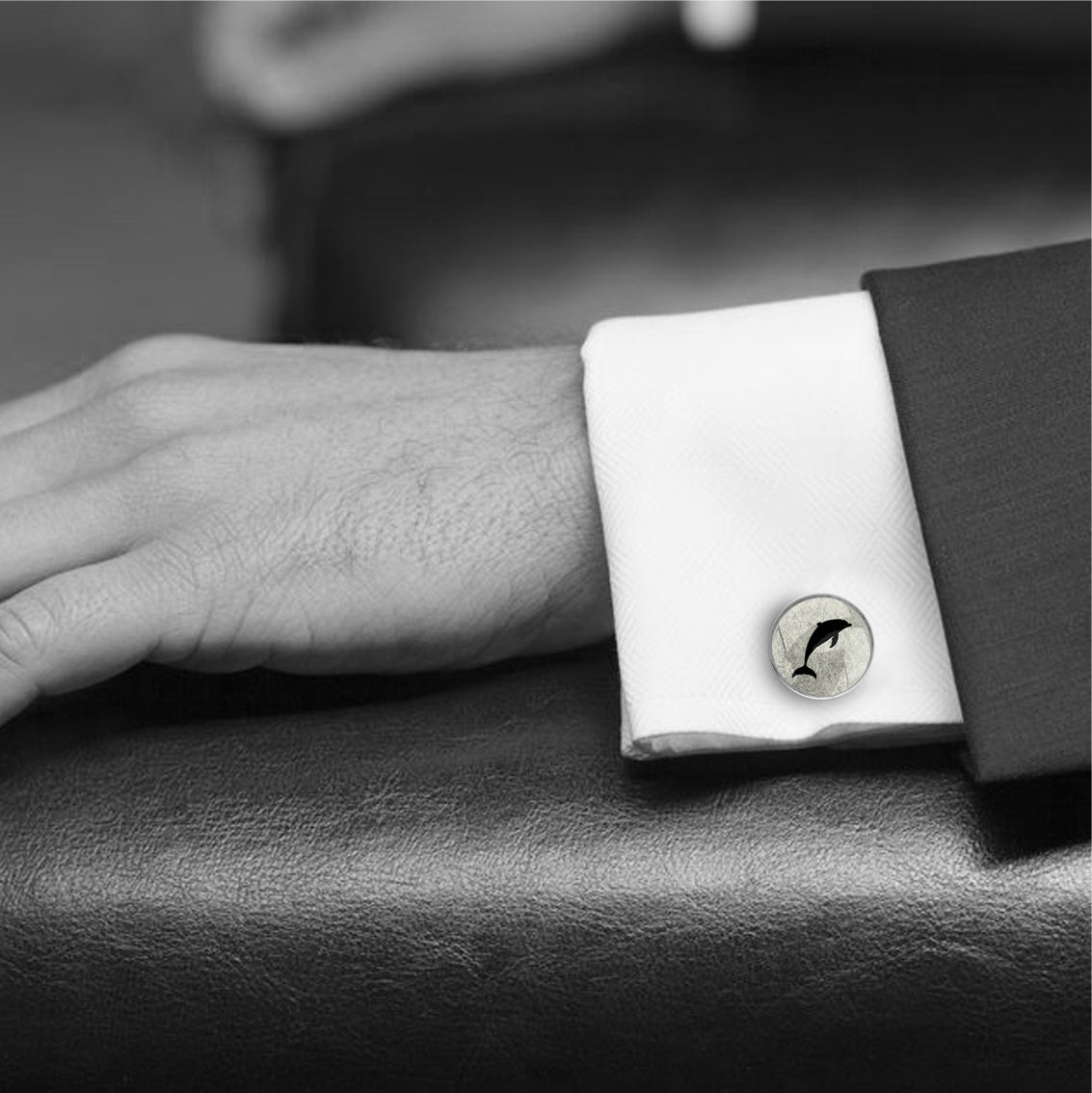 DOLPHIN CIRCLE ELEGANT CUFFLINKS - MFY156