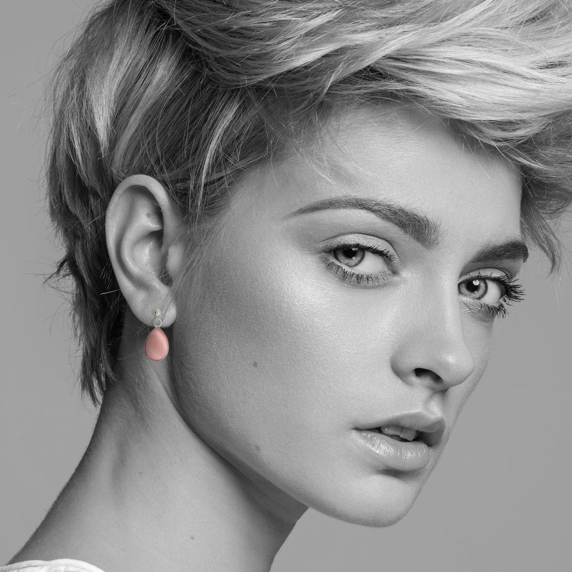 LARME DE JOIE TEAR DANDLE DROP XS EARRINGS - M216 - in Circle Box