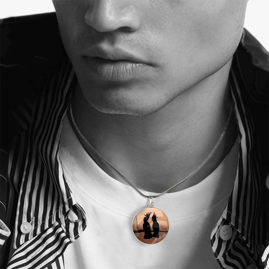 COCKATOO COUPLE CIRCLE PENDANT ON A CHAIN NECKLACE - MFY230S - on Satchel